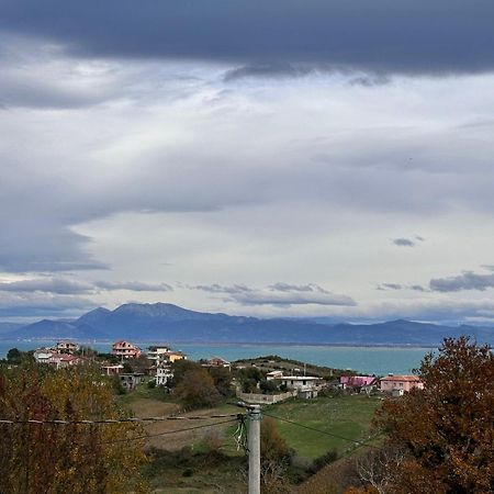 Vacation Rental Home Nori Durrës Exterior foto